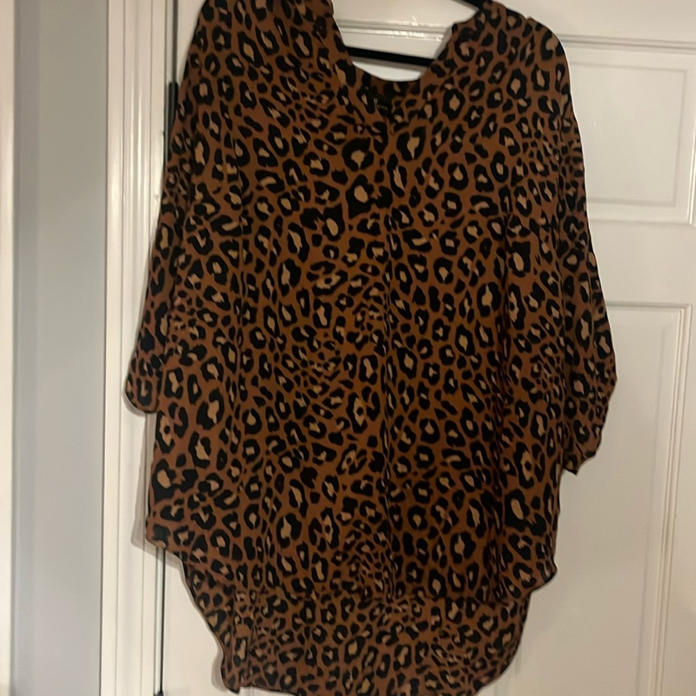 Leopard Worthington Blouse